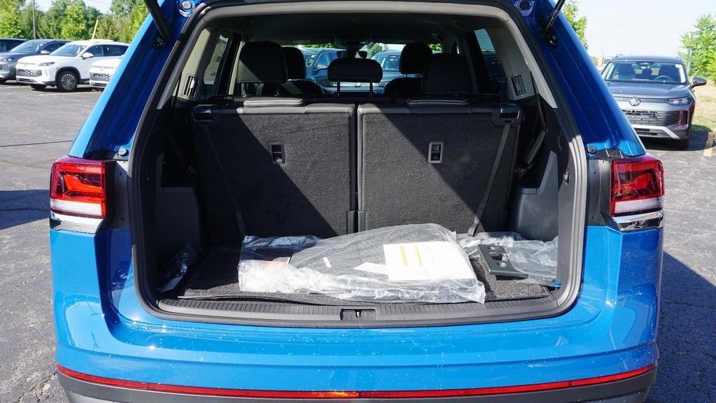 new 2026 Volkswagen Atlas car, priced at $43,329