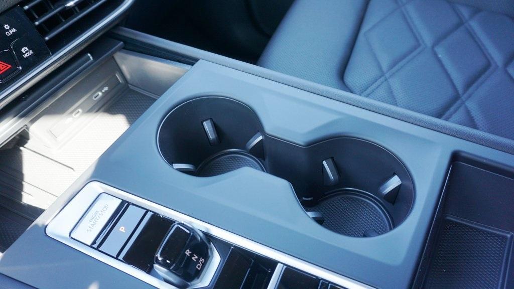 new 2026 Volkswagen Atlas car, priced at $43,329