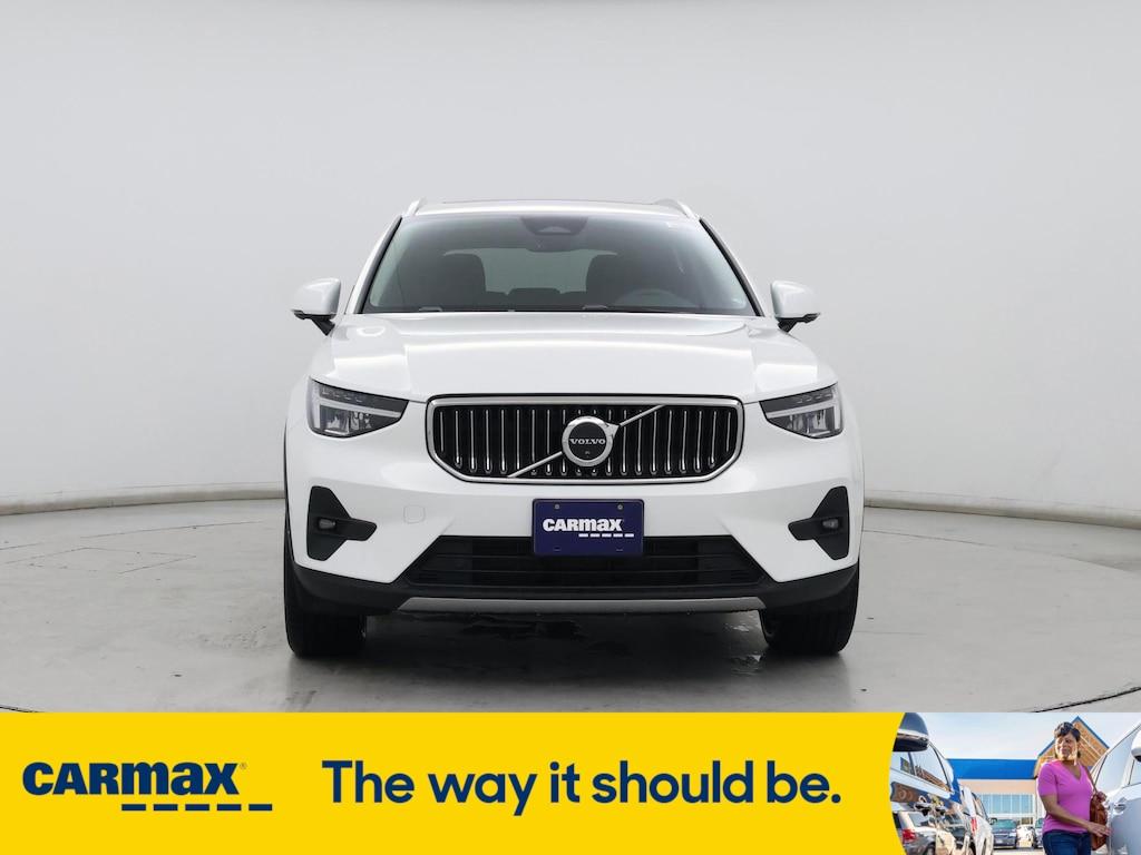used 2024 Volvo XC40 car, priced at $36,998