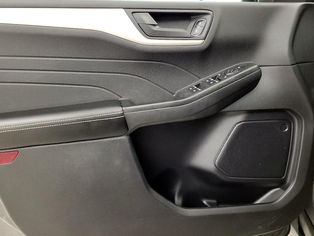 used 2022 Ford Escape car, priced at $16,998