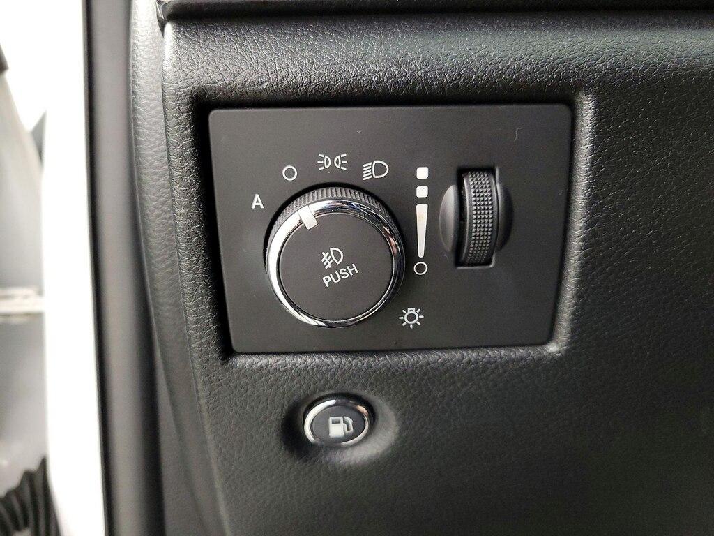used 2016 Jeep Grand Cherokee car, priced at $18,998