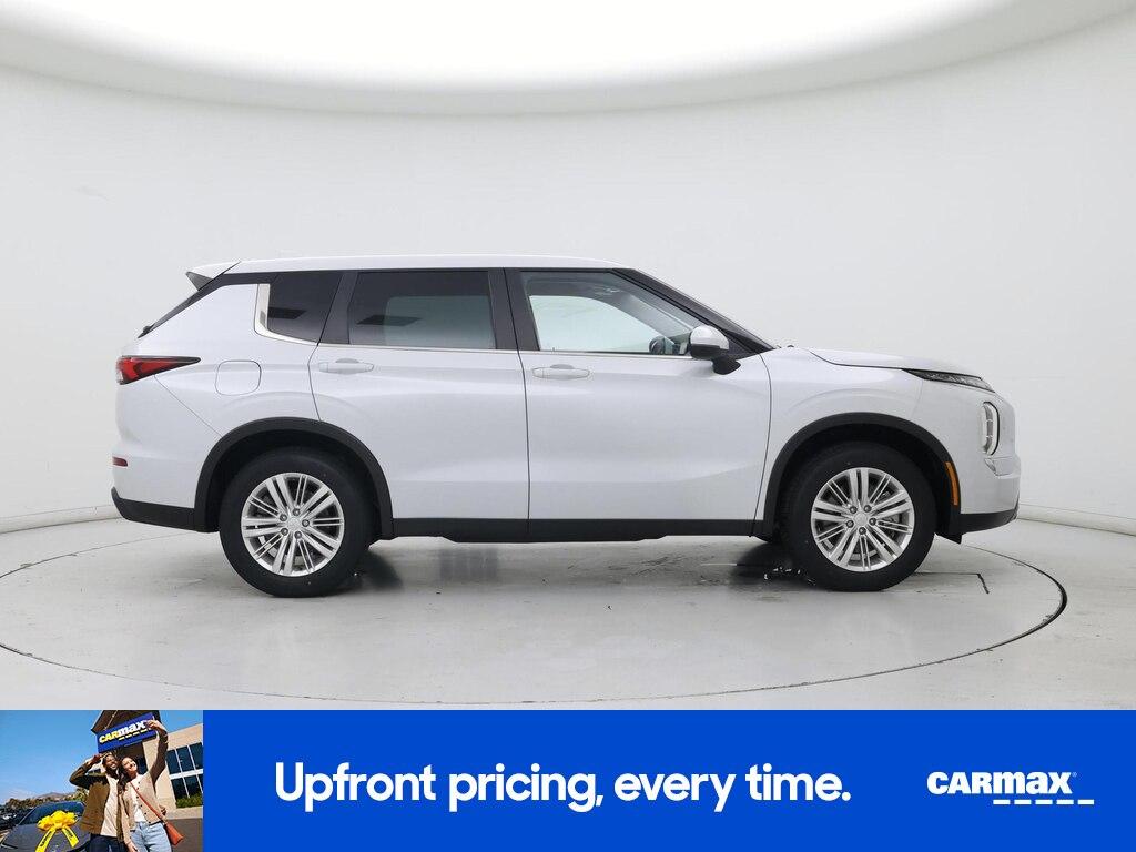 used 2022 Mitsubishi Outlander car, priced at $24,998
