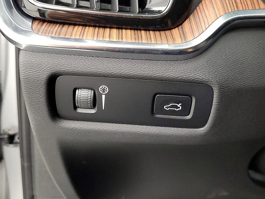 used 2022 Volvo S60 car, priced at $30,998