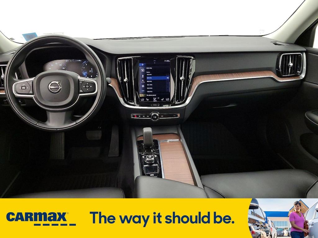 used 2022 Volvo S60 car, priced at $30,998