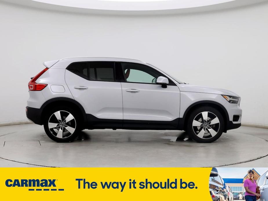 used 2020 Volvo XC40 car, priced at $23,998