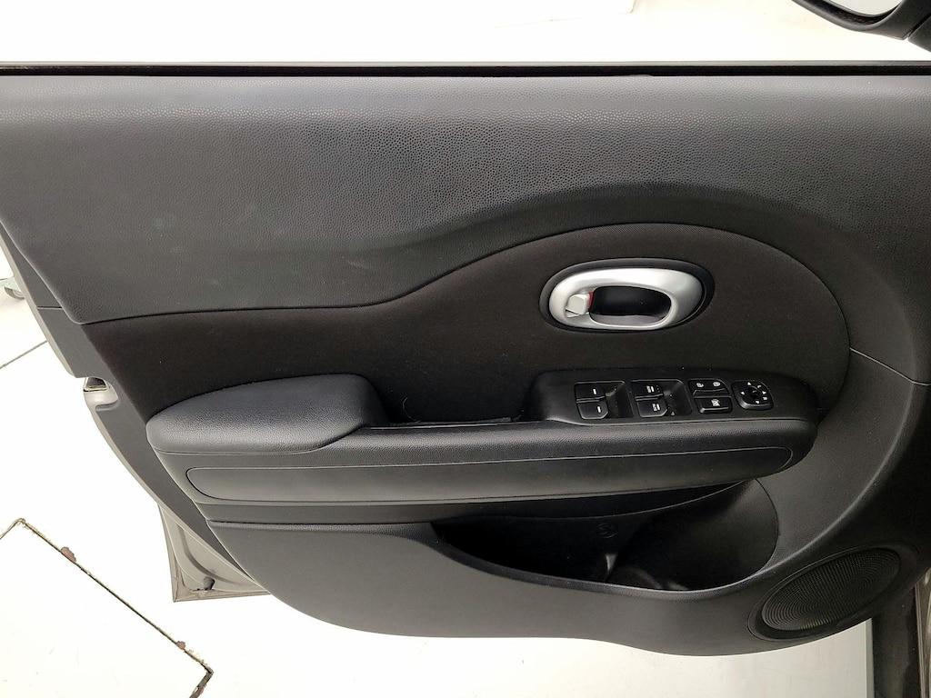 used 2015 Kia Soul car, priced at $10,998