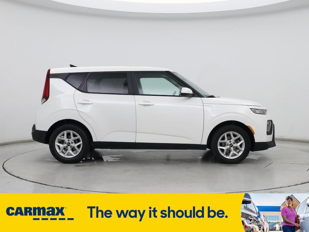 used 2022 Kia Soul car, priced at $18,998