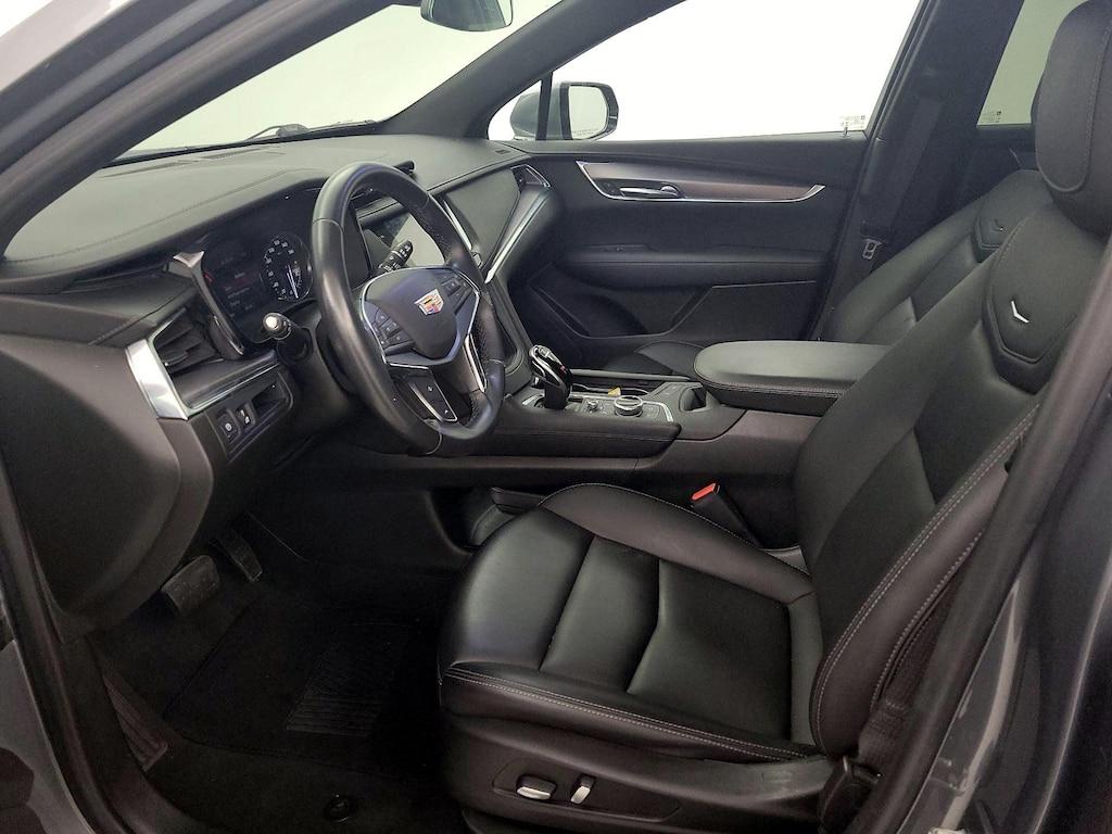 used 2021 Cadillac XT5 car, priced at $25,998