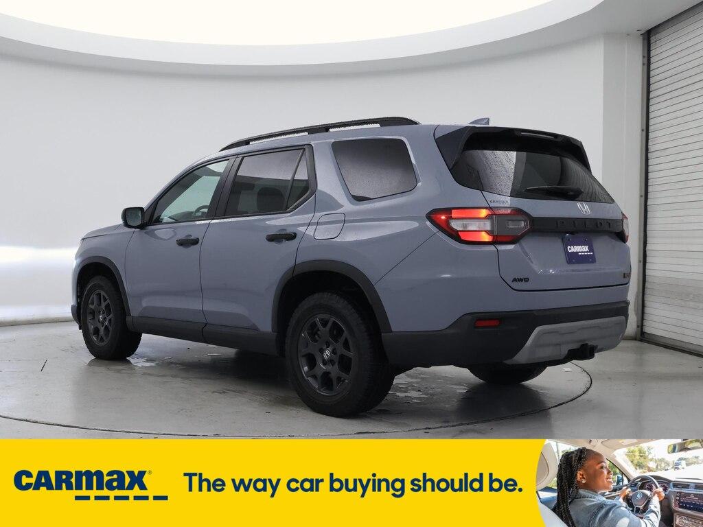 used 2024 Honda Pilot car, priced at $46,998