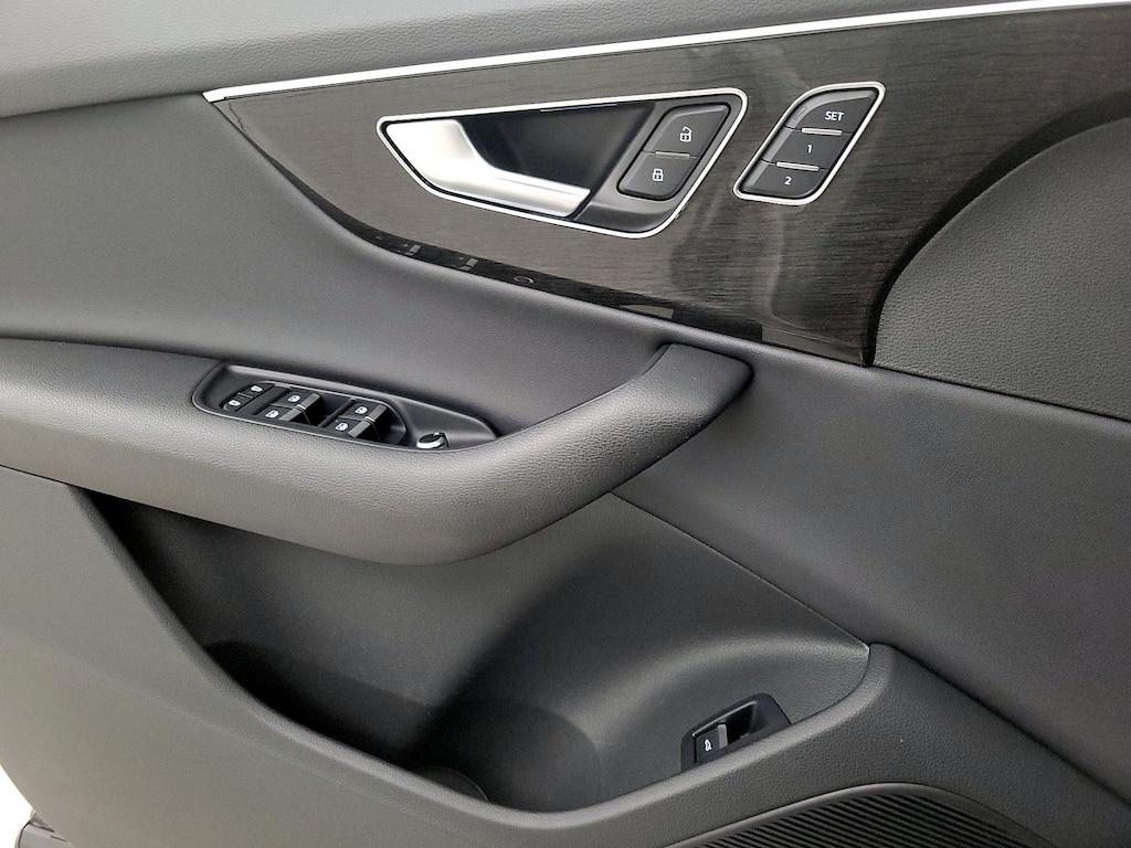 used 2021 Audi Q7 car, priced at $39,998