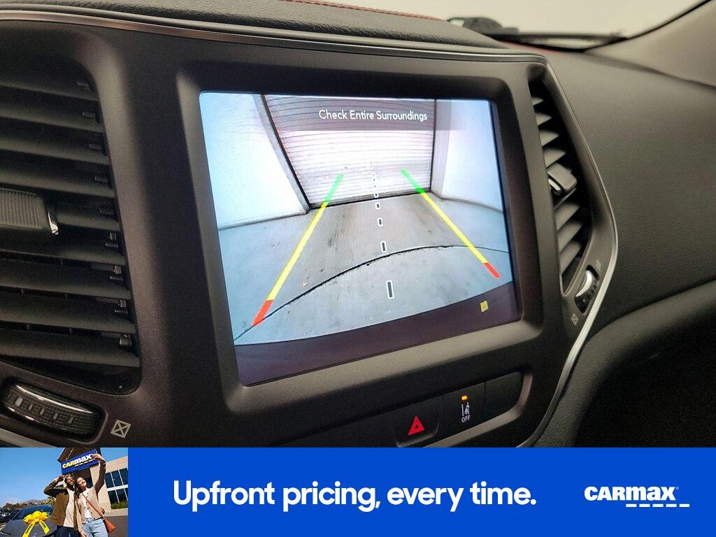 used 2022 Jeep Cherokee car, priced at $26,998