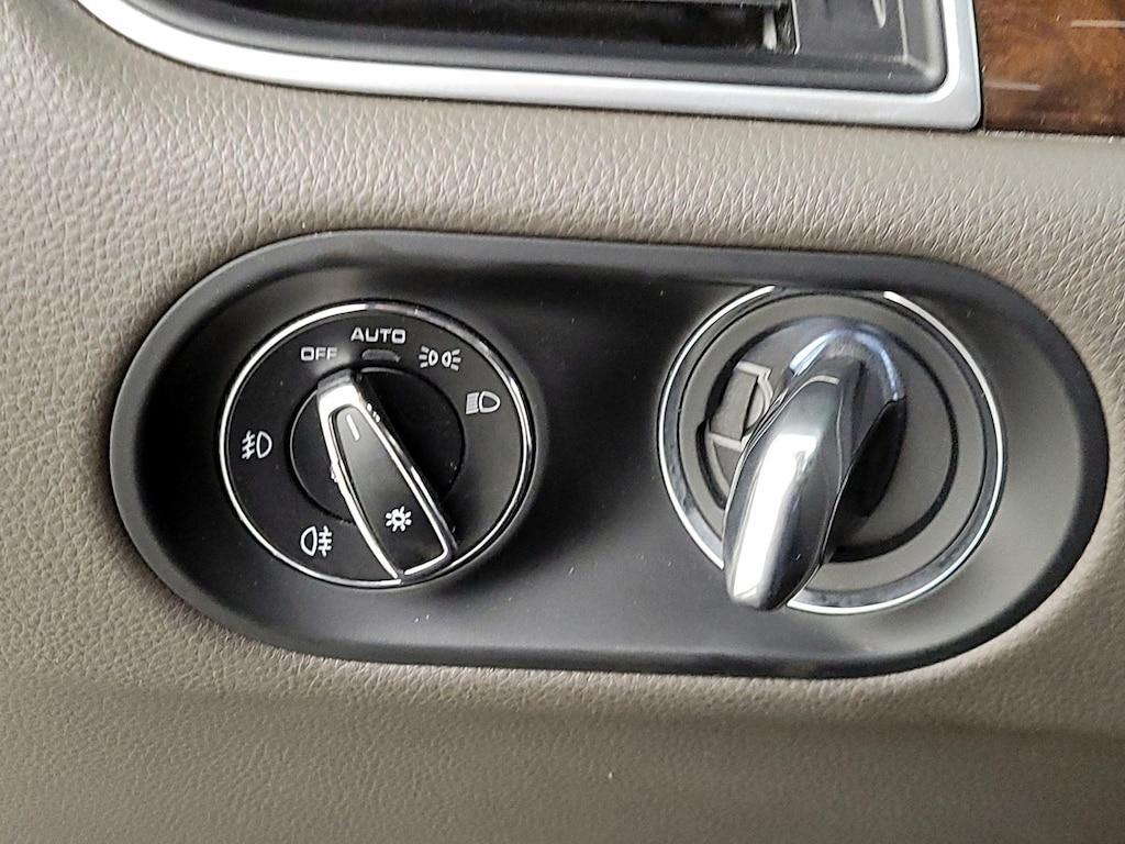 used 2016 Porsche Macan car, priced at $27,998