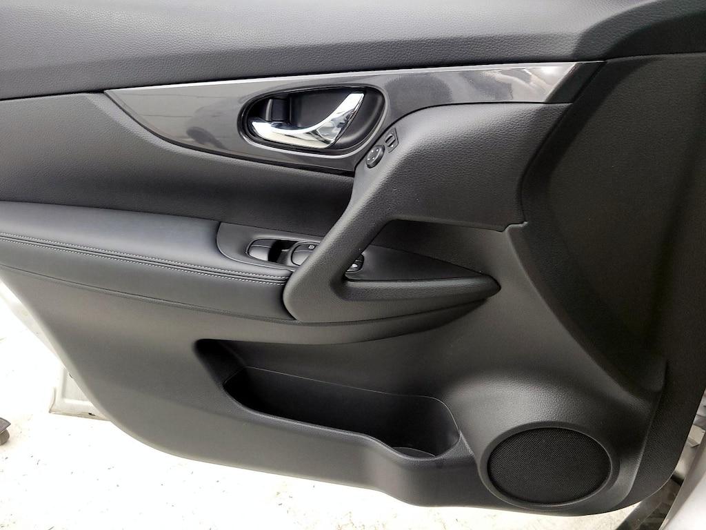 used 2019 Nissan Rogue car, priced at $14,998
