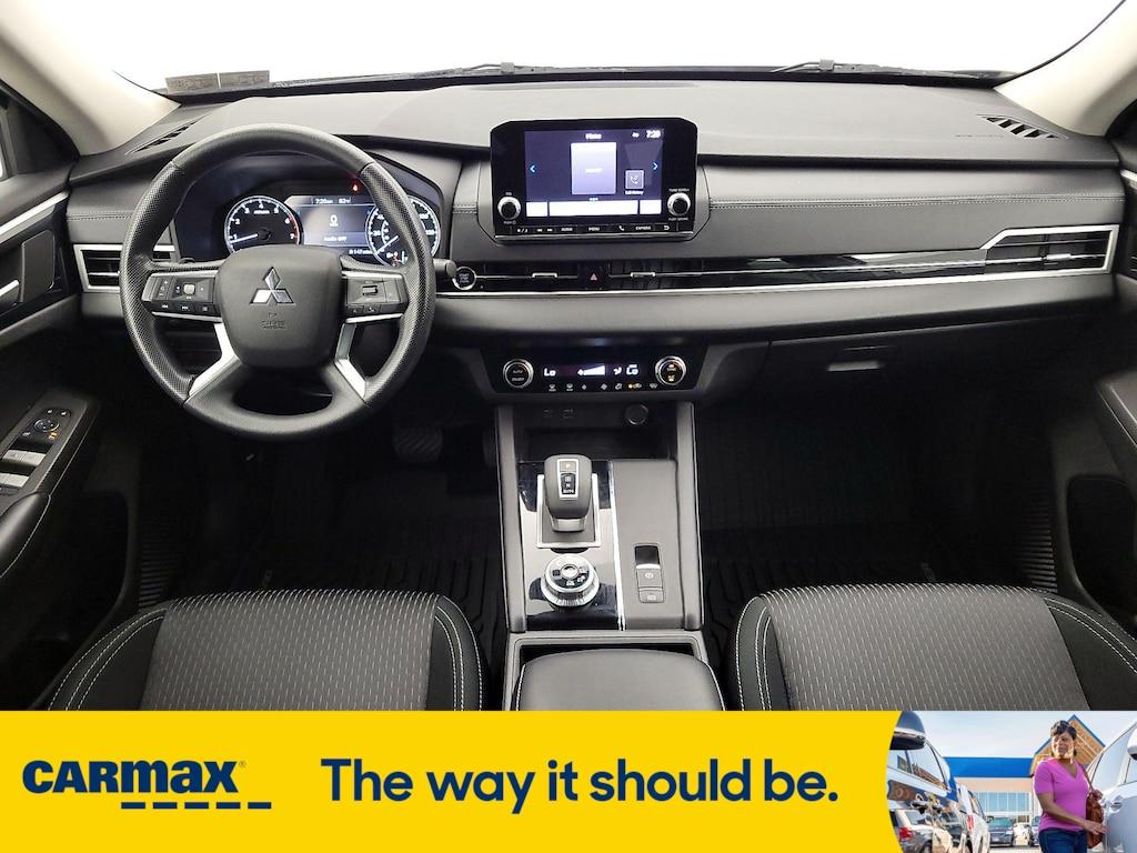used 2022 Mitsubishi Outlander car, priced at $25,998