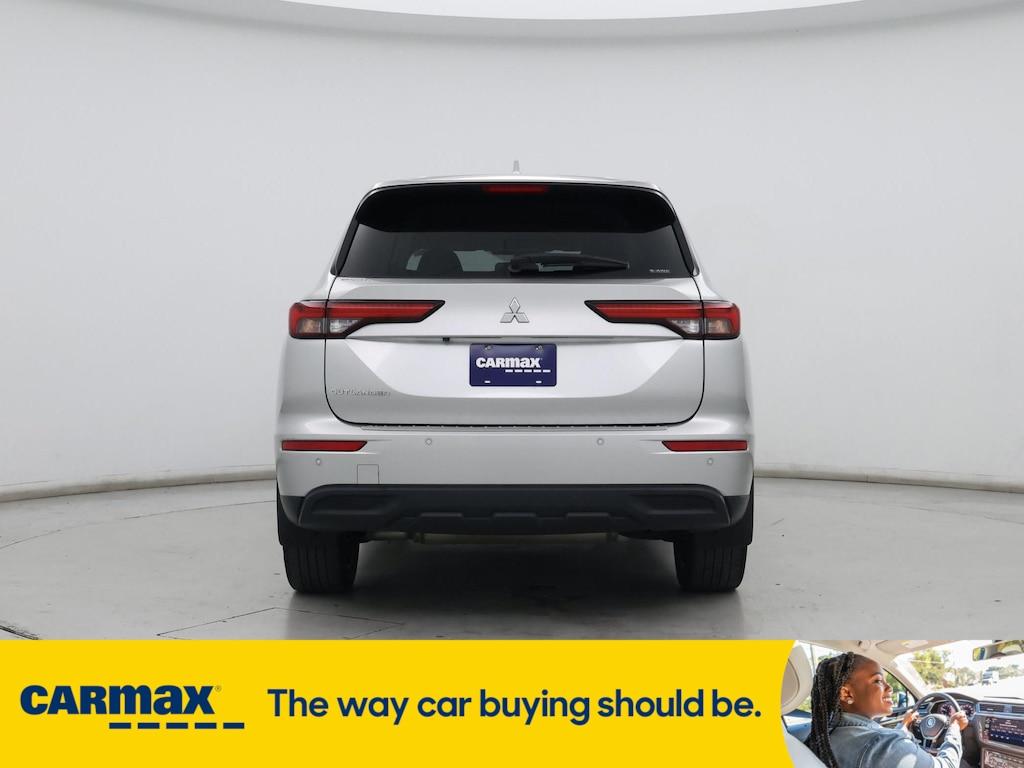 used 2022 Mitsubishi Outlander car, priced at $25,998