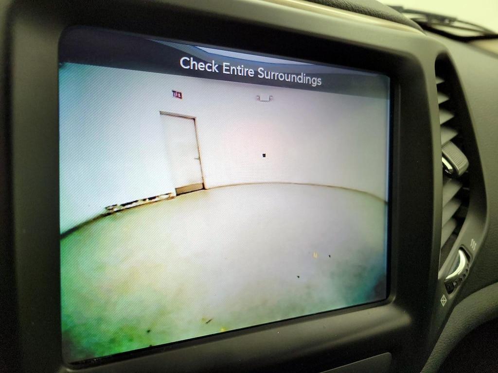 used 2016 Jeep Cherokee car, priced at $12,998