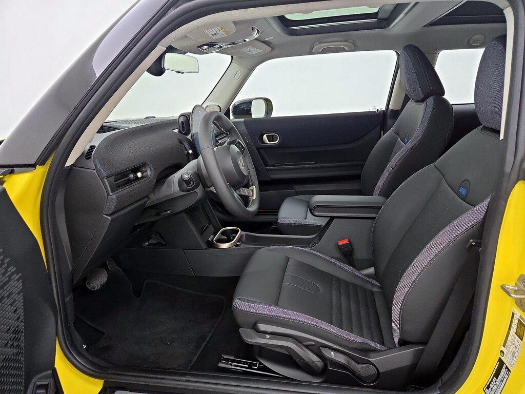 used 2025 MINI Hardtop car, priced at $33,998