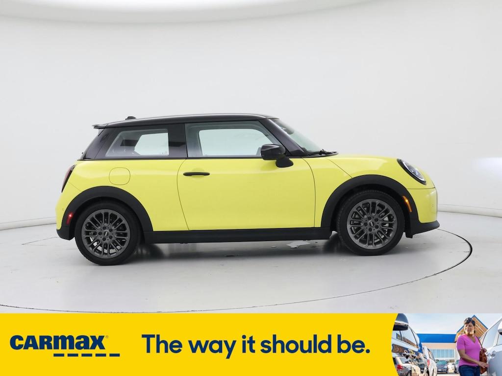 used 2025 MINI Hardtop car, priced at $33,998