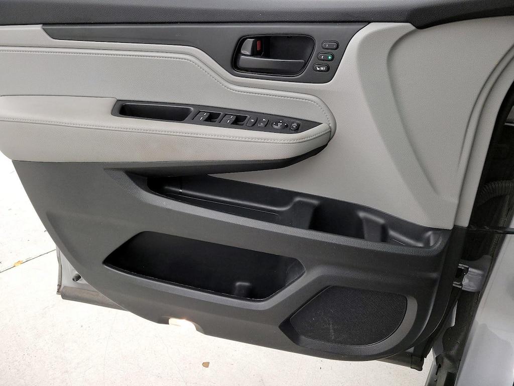used 2022 Honda Odyssey car, priced at $35,998