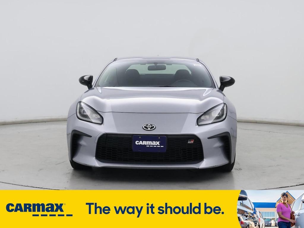 used 2022 Toyota GR86 car, priced at $30,998
