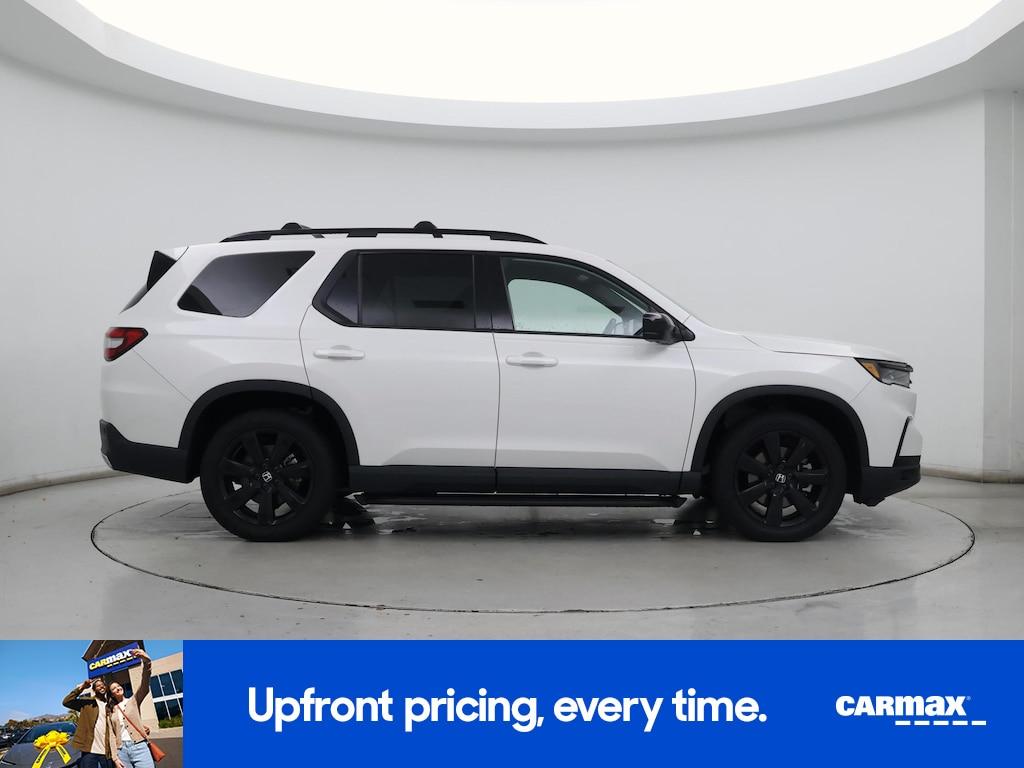 used 2025 Honda Pilot car, priced at $50,998