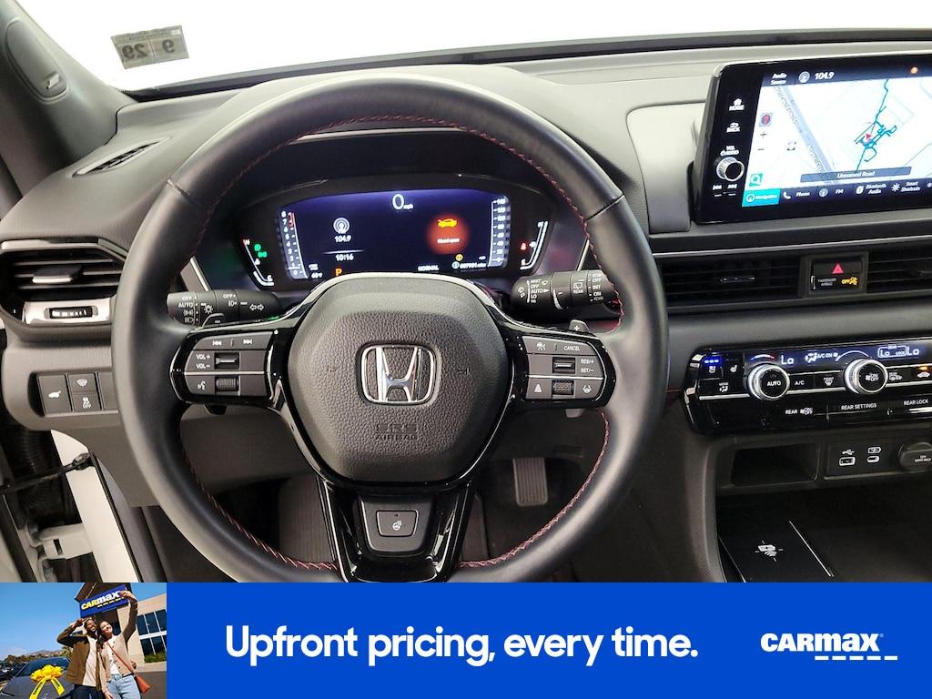 used 2025 Honda Pilot car, priced at $50,998