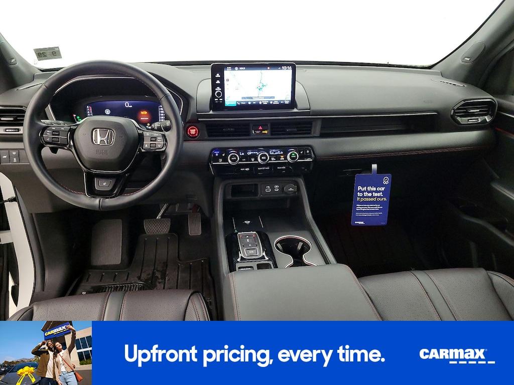 used 2025 Honda Pilot car, priced at $50,998