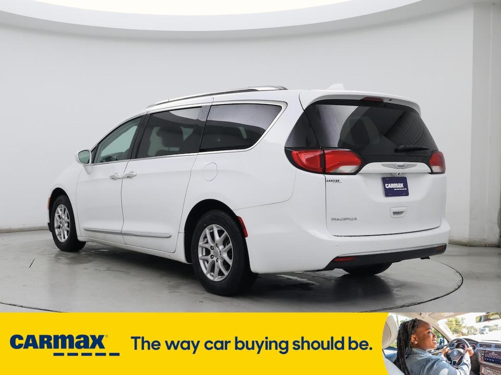 used 2020 Chrysler Pacifica car, priced at $24,998