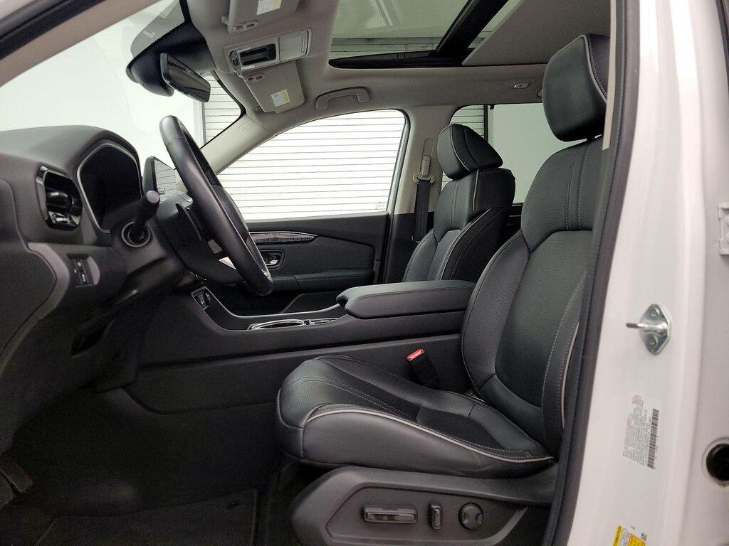 used 2023 Honda Pilot car, priced at $45,998