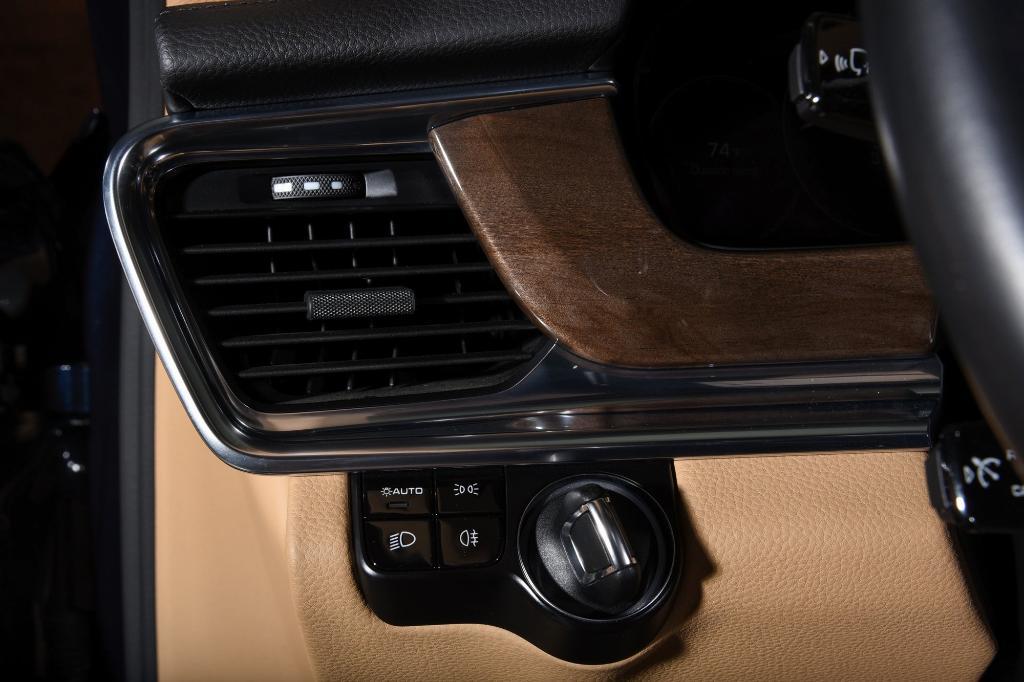 used 2018 Porsche Panamera car, priced at $51,995