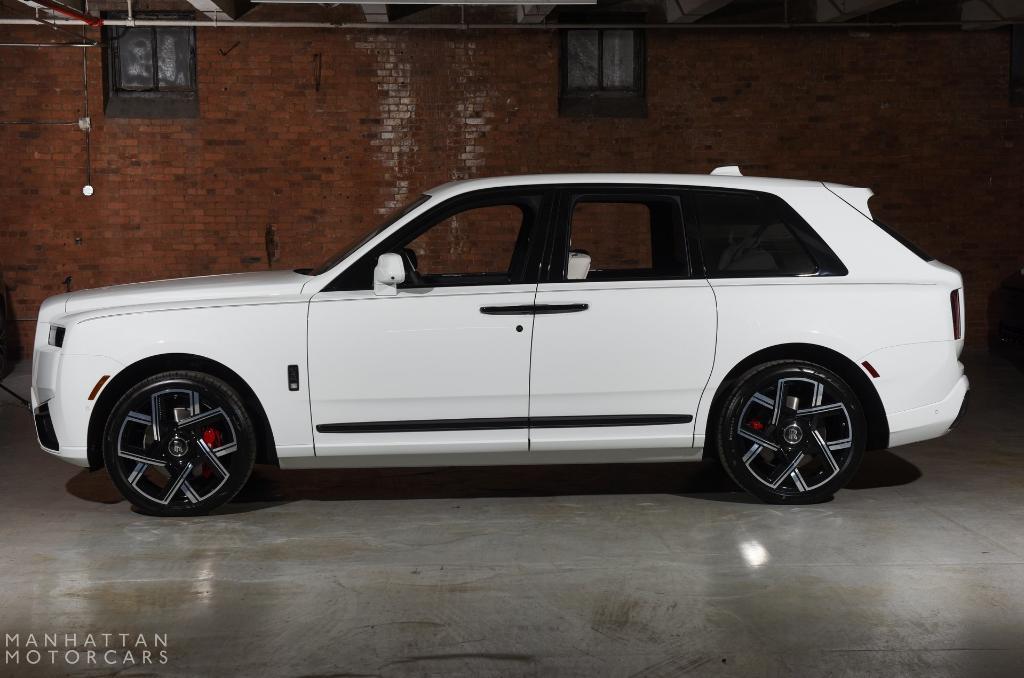 new 2025 Rolls-Royce Cullinan car, priced at $617,325