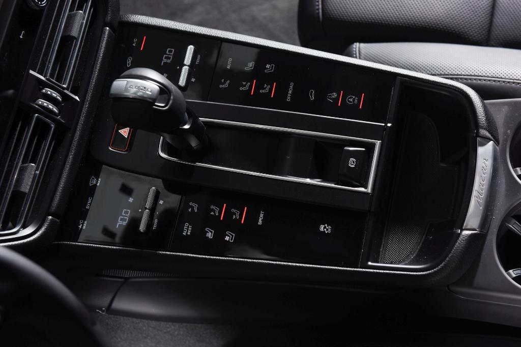 used 2024 Porsche Macan car, priced at $61,995