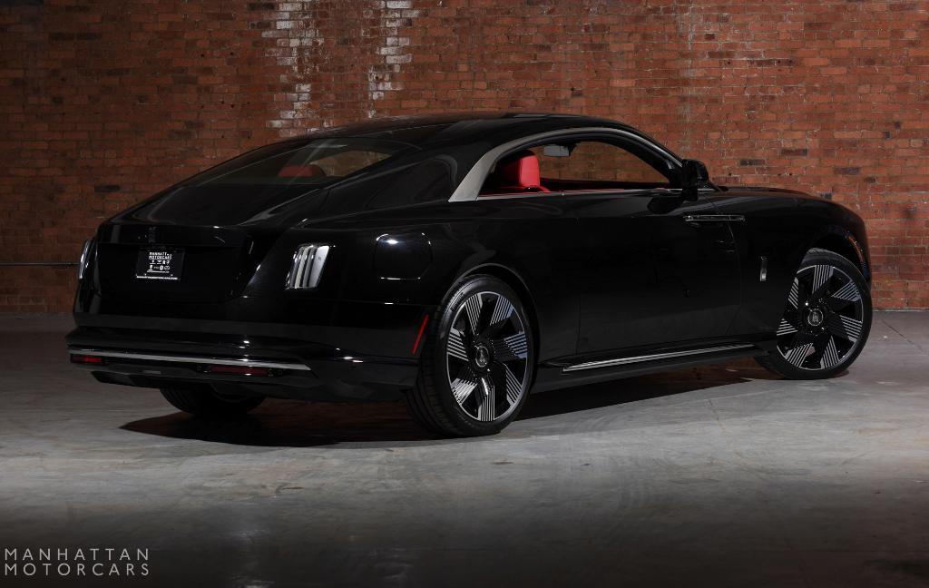 new 2025 Rolls-Royce Spectre car, priced at $469,125