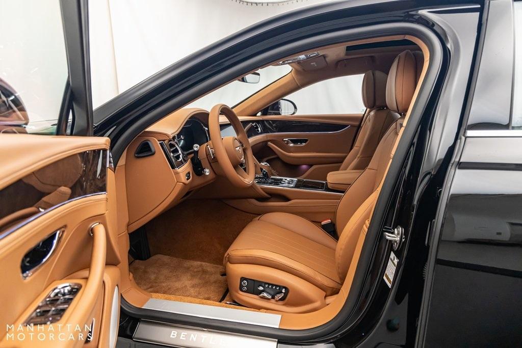 new 2024 Bentley Flying Spur Hybrid car, priced at $258,455