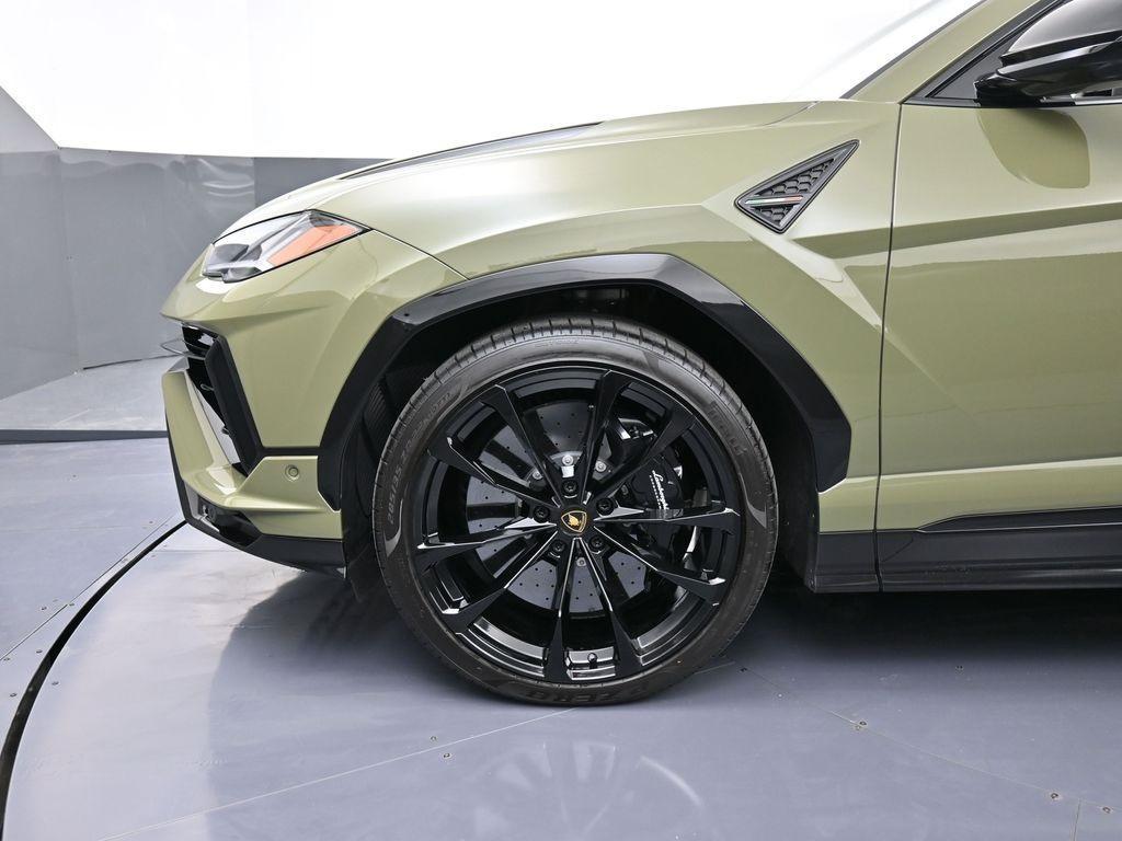 used 2024 Lamborghini Urus car, priced at $269,995
