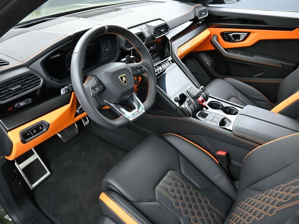 used 2024 Lamborghini Urus car, priced at $269,995