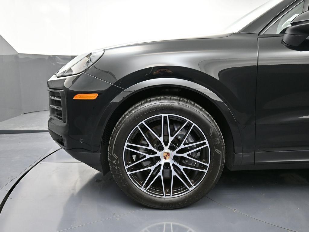 used 2025 Porsche Cayenne car, priced at $92,995