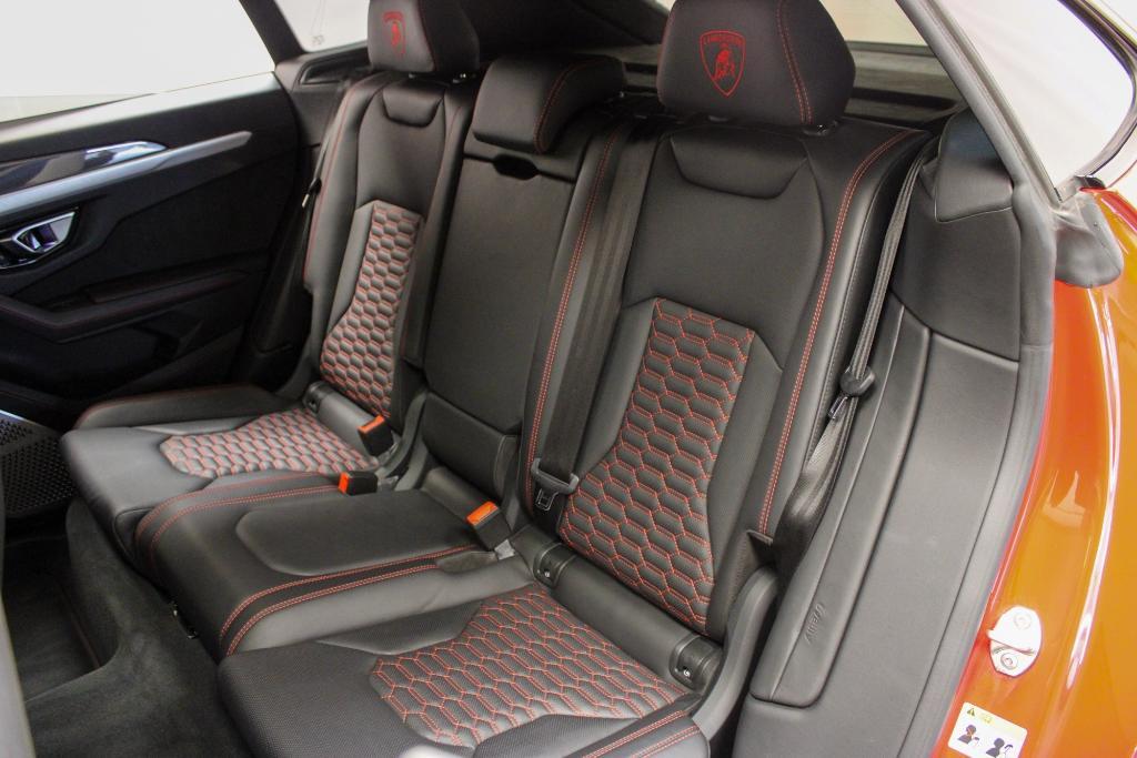 used 2021 Lamborghini Urus car, priced at $199,995