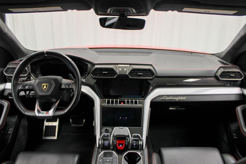 used 2021 Lamborghini Urus car, priced at $199,995