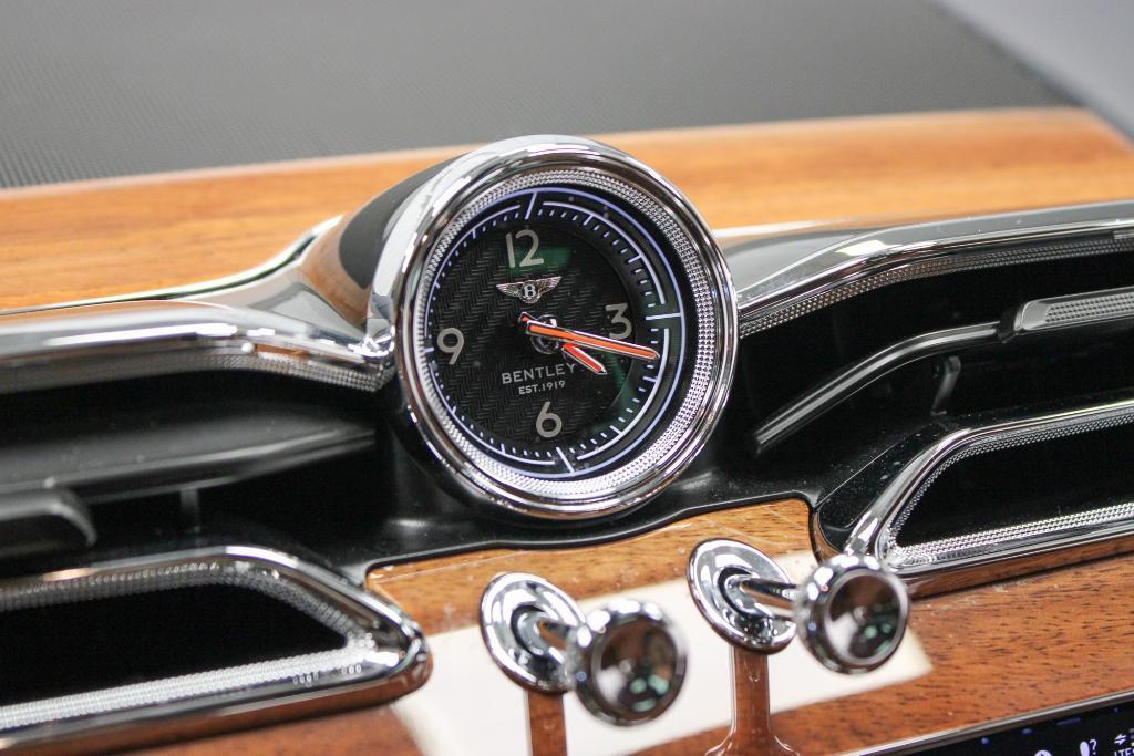 used 2021 Bentley Bentayga car, priced at $129,995