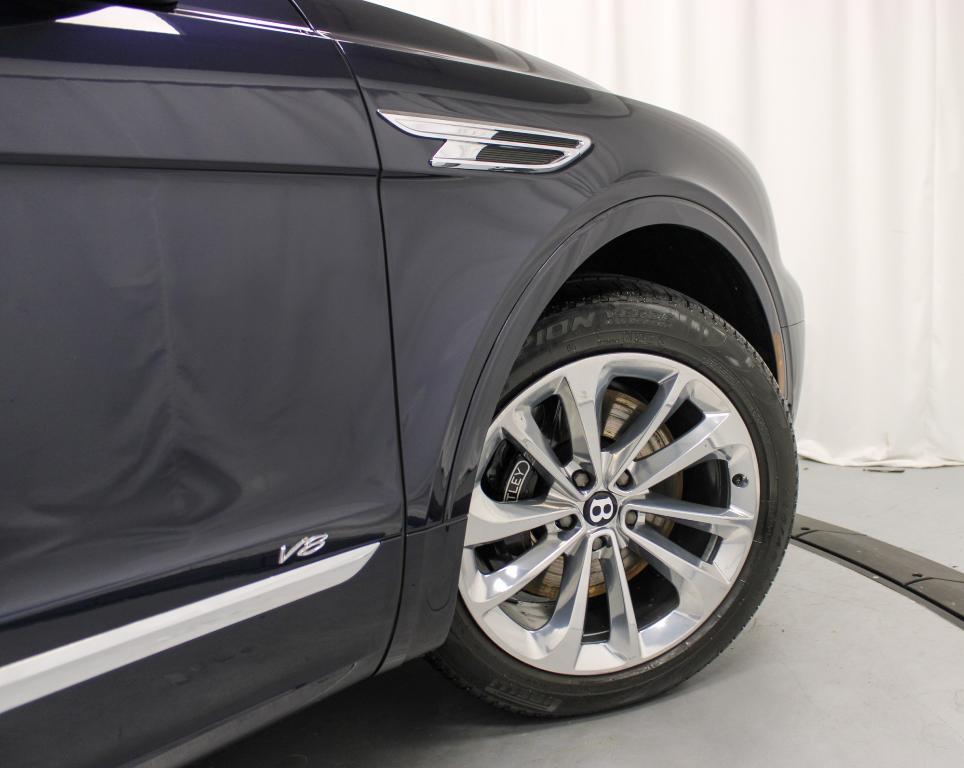 used 2021 Bentley Bentayga car, priced at $129,995