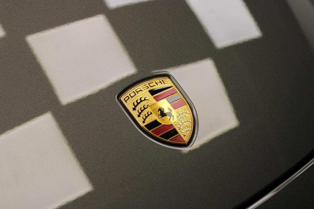 new 2025 Porsche 718 Boxster car, priced at $102,715