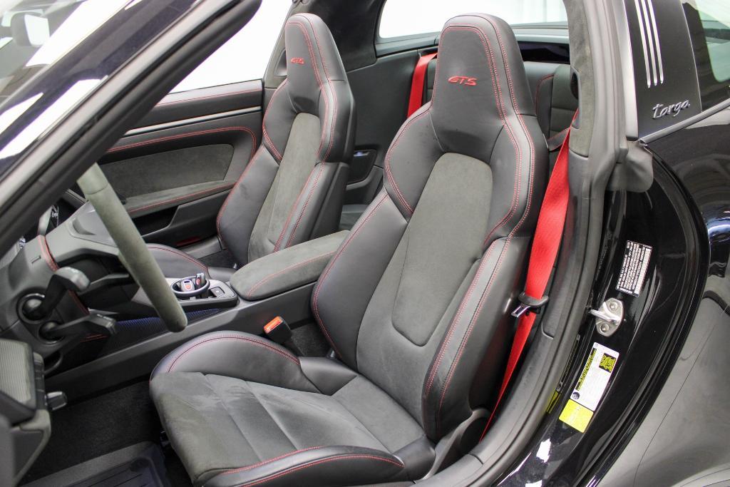 used 2023 Porsche 911 car, priced at $259,995