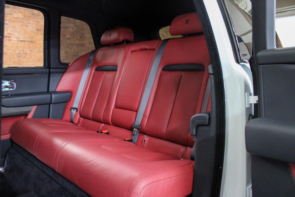 used 2022 Rolls-Royce Cullinan car, priced at $272,495