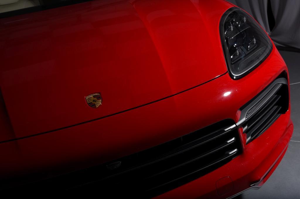 used 2022 Porsche Cayenne E-Hybrid Coupe car, priced at $79,995
