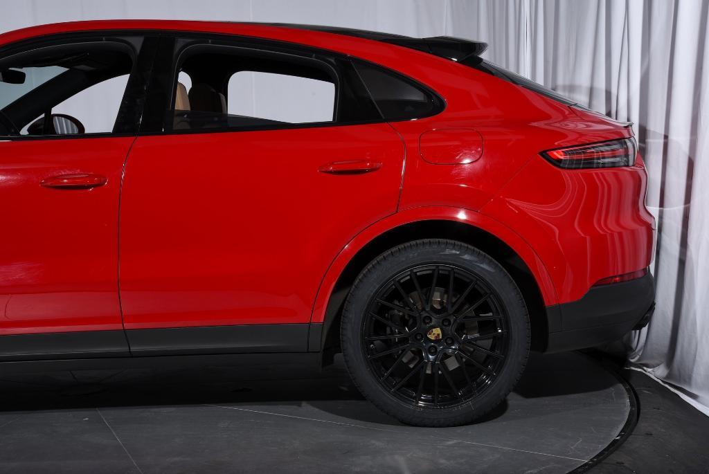 used 2022 Porsche Cayenne E-Hybrid Coupe car, priced at $79,995