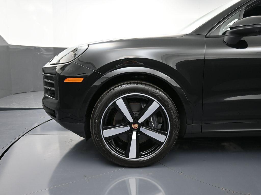 new 2025 Porsche Cayenne car, priced at $108,845