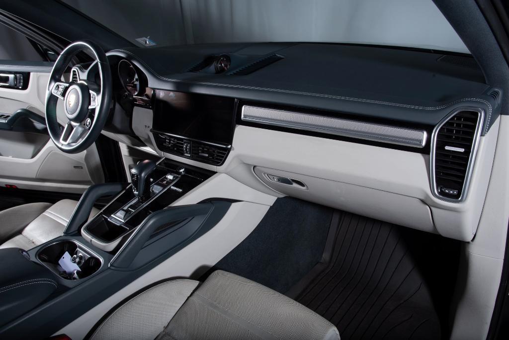 used 2022 Porsche Cayenne car, priced at $79,995