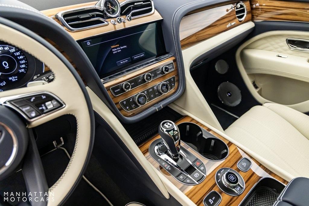 new 2024 Bentley Bentayga car, priced at $292,070