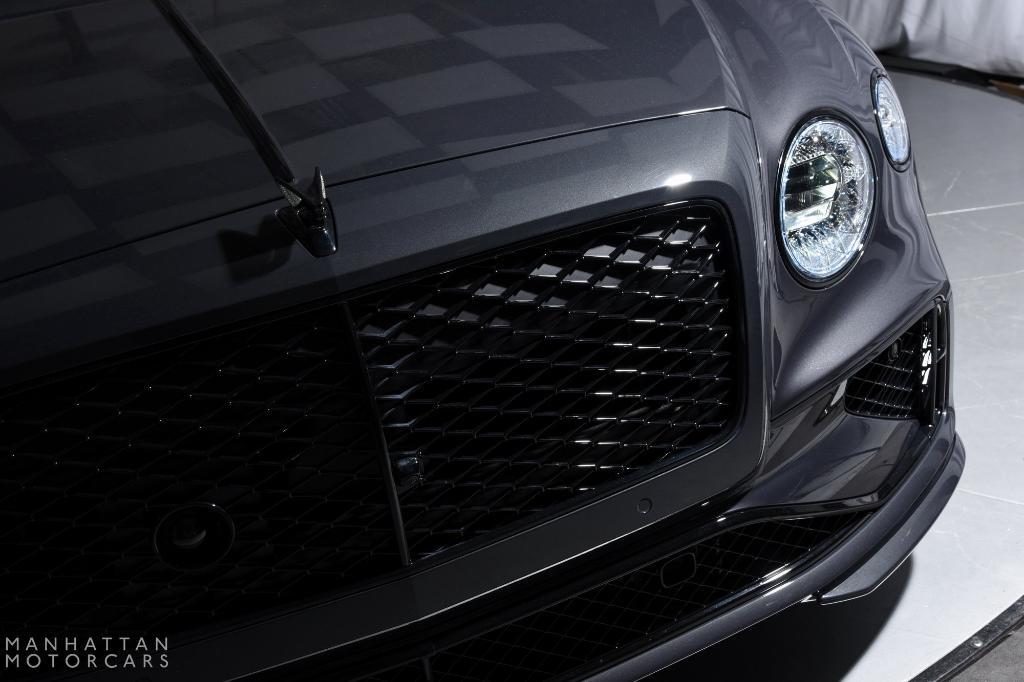 new 2025 Bentley Flying Spur car, priced at $347,730